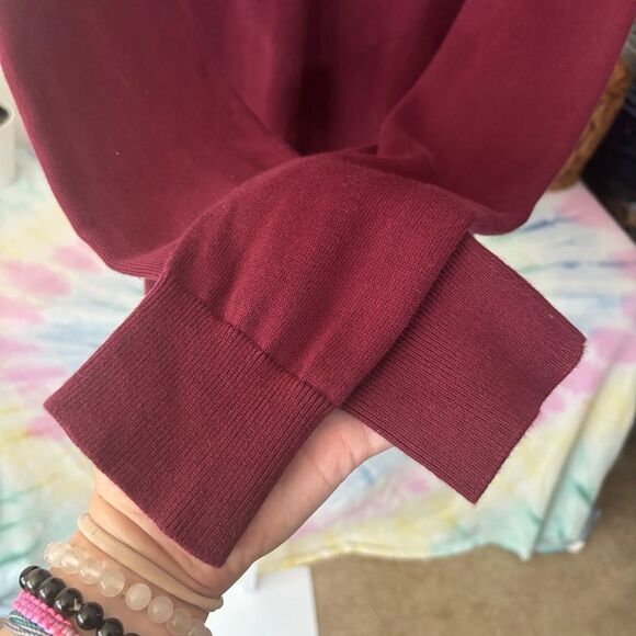 Lands' End Men's Burgundy Sweater size small v neck long sleeve sweater Pima - Picture 5 of 6